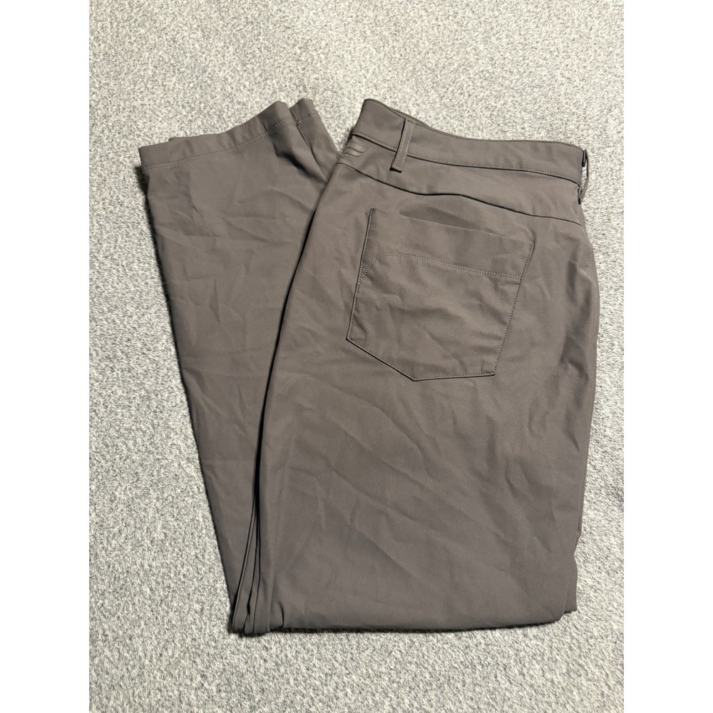 Fabletics Men's The Classic Fit Don 5-Pocket Pant Size 38x29 Golf Gray #0016